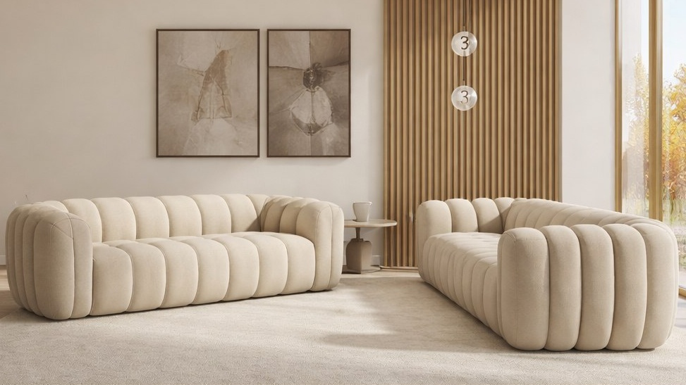 Сравнение двух диванов одного стиля 